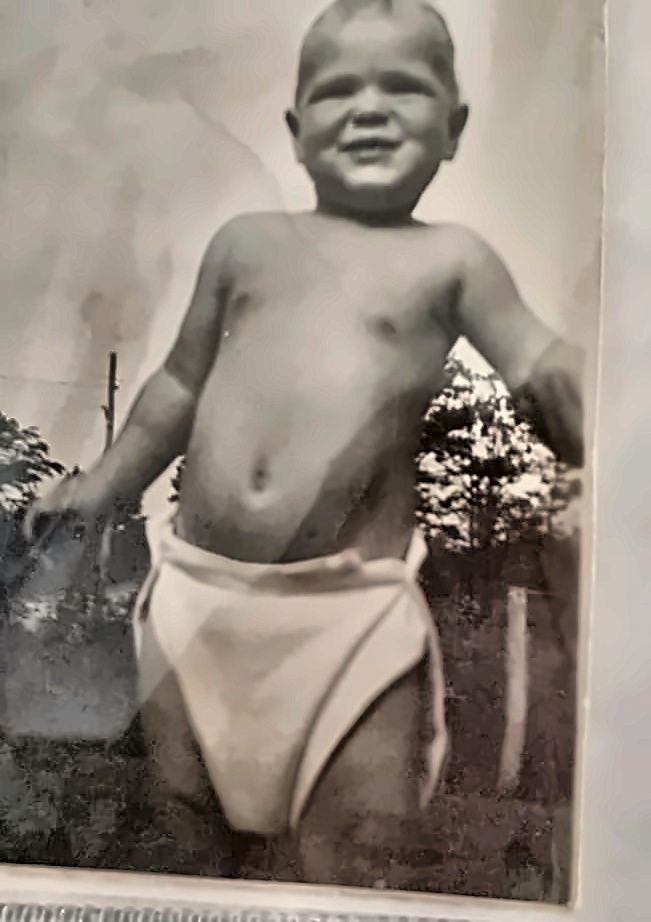 Unidentified family archive photograph 77